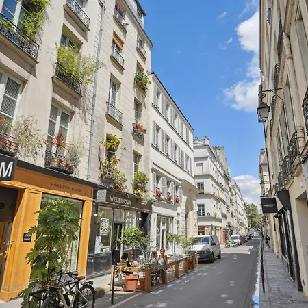 Bnbnova - Pompidou & Le Marais * Parigi
