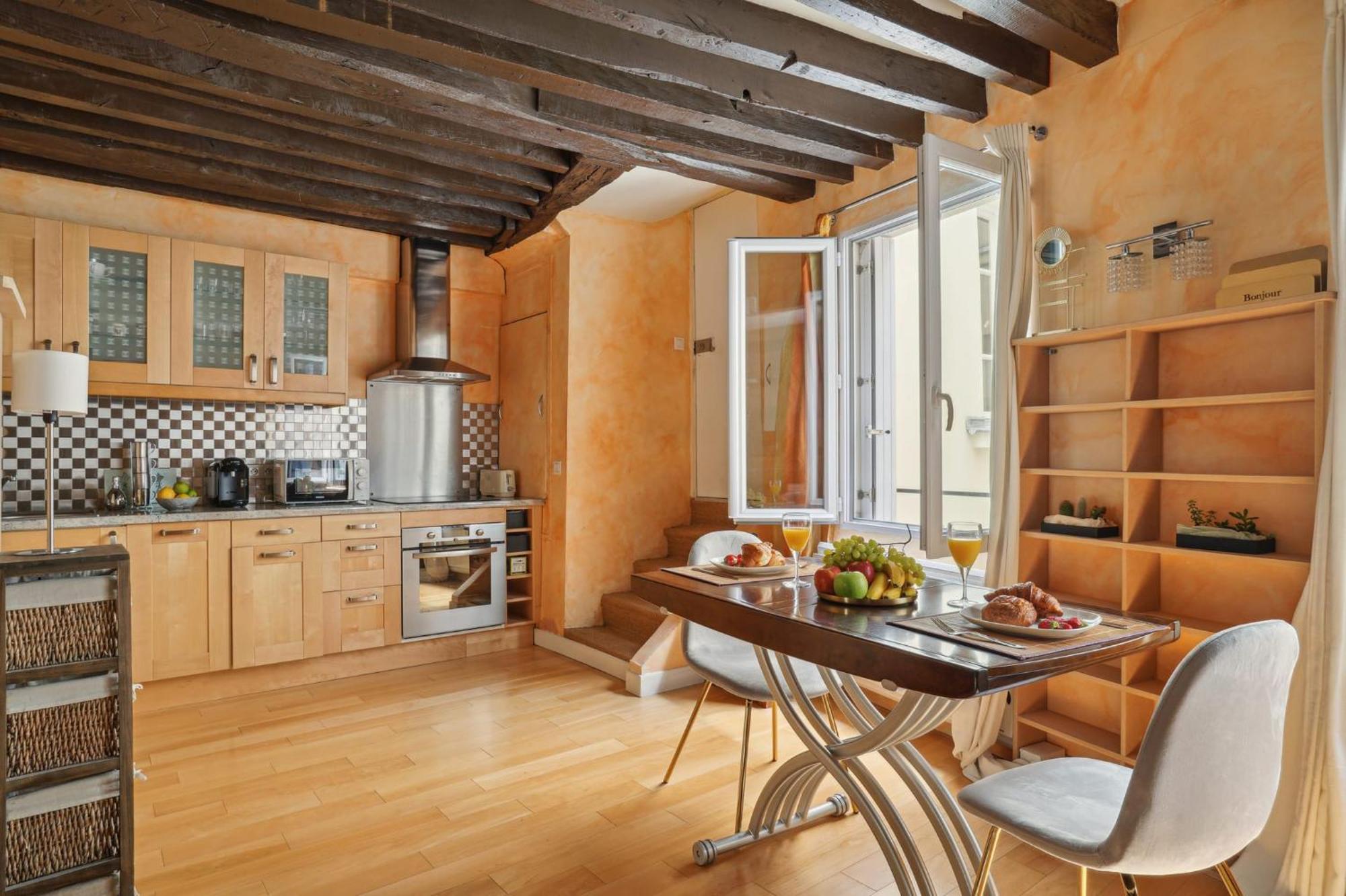 Appartamento Bnbnova - Pompidou & Le Marais Parigi